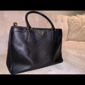 Authentic Prada Staffiano Black Tote bag